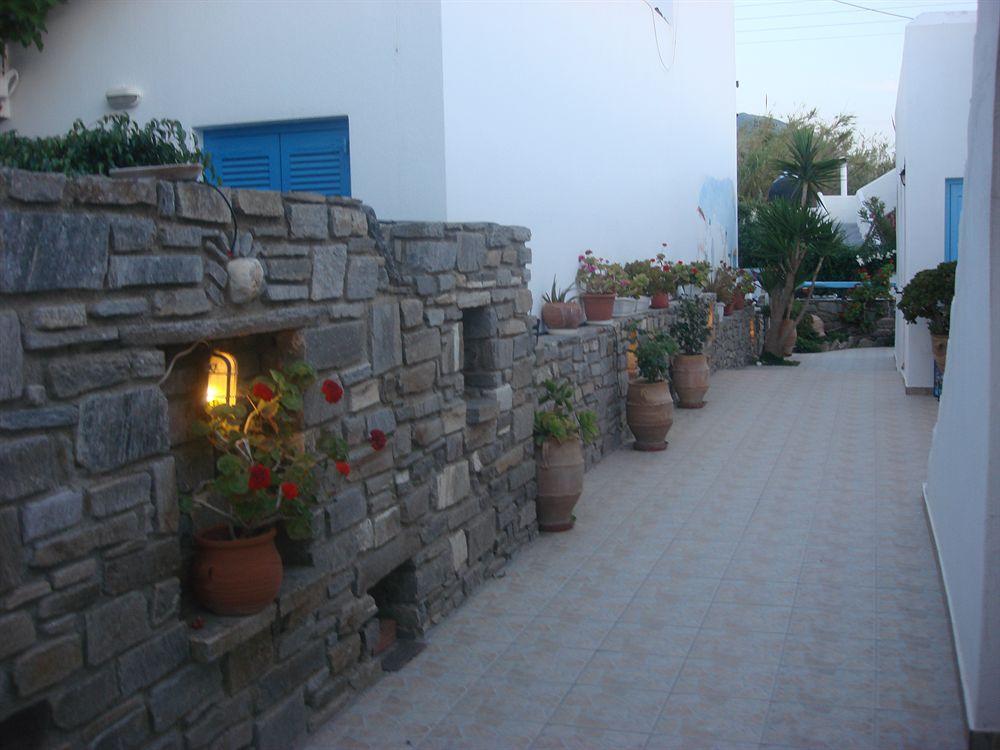 Joseph Apartments Páros Buitenkant foto